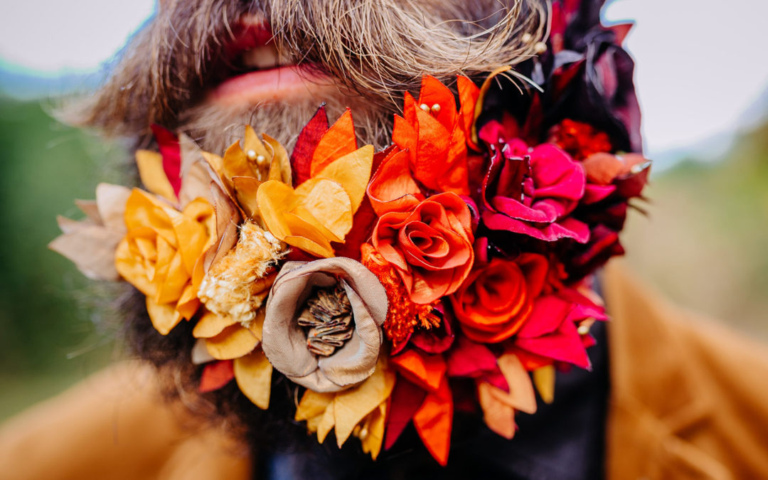Shooting barbe fleurie couleurs d'automne Alice MARTY Couture florale Artisan d'art Albi Toulouse Mariage