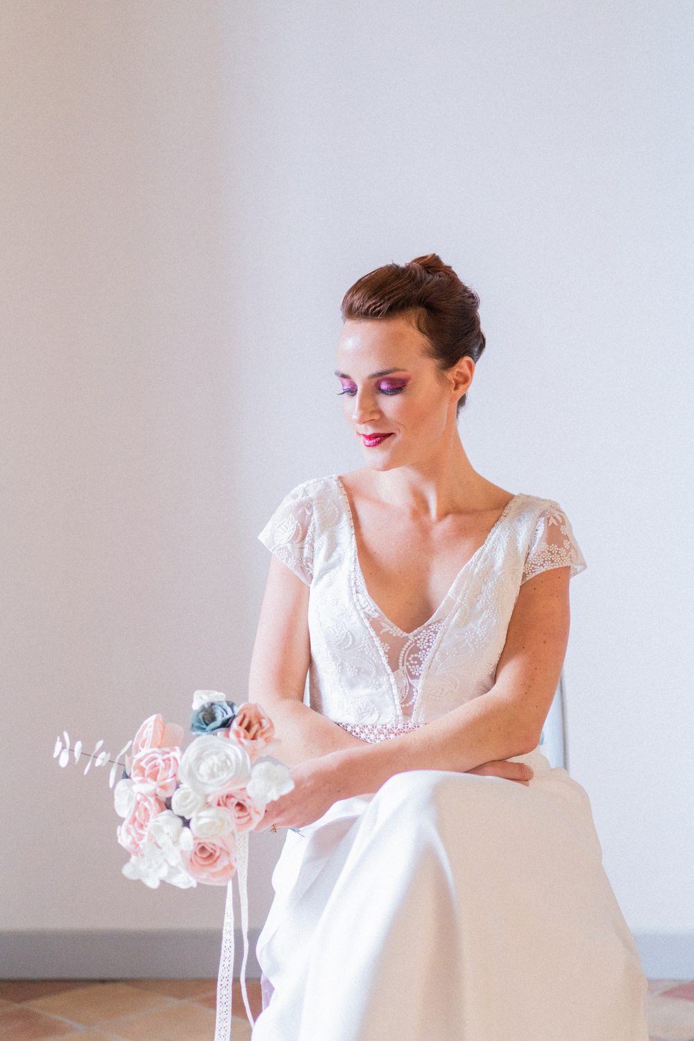 Bouquet de mariée Renoncules roses eucalyptus succulentes