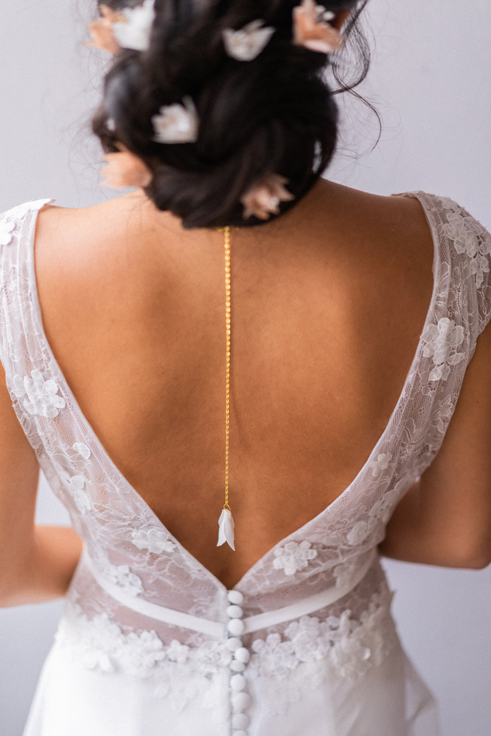 Collier de dos Amandine